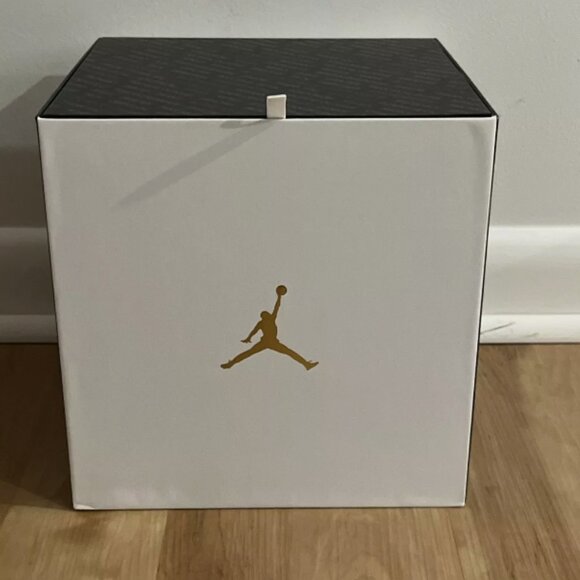Nike Air Jordan Premium Basketball White Black Gratitude NEW "VERY RARE" - Picture 7 of 7